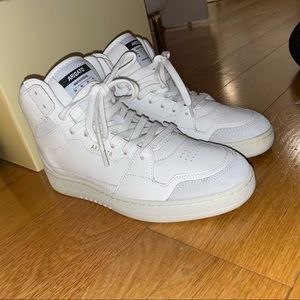 AXEL ARIGATO Dice high-top sneakers size 7.5